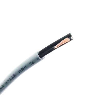 Cable de commande flexible industriel résistant aux huiles à tension nominale 1000 V isolé en PVC avec plusieurs noyaux de cuivre