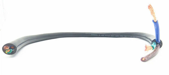 UL20940 PUR câble en cuivre à commande flexible multicore protégé par enveloppe avec tension nominale de 600V et résistance à l'huile