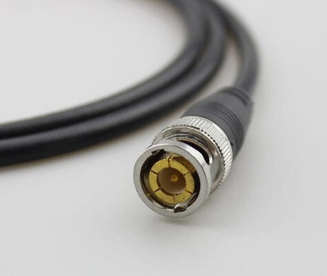Câble coaxial JIS TV AV 3,0-5,3 mm avec blindage tressé et conducteur en cuivre pour une transmission de signal fiable